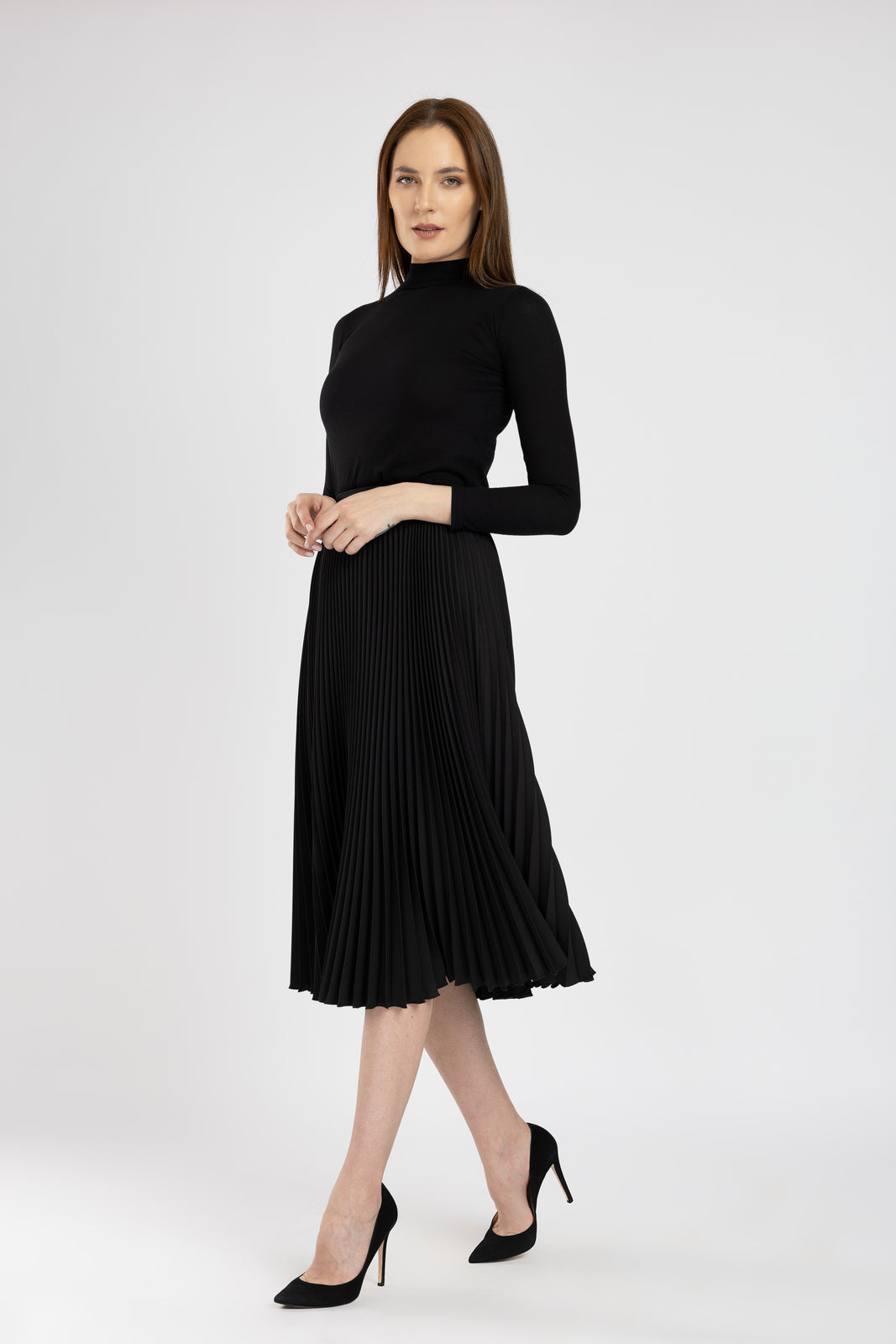 Incarca imaginea in galerie, Fusta midi solata neagra cu fermoar lateral
