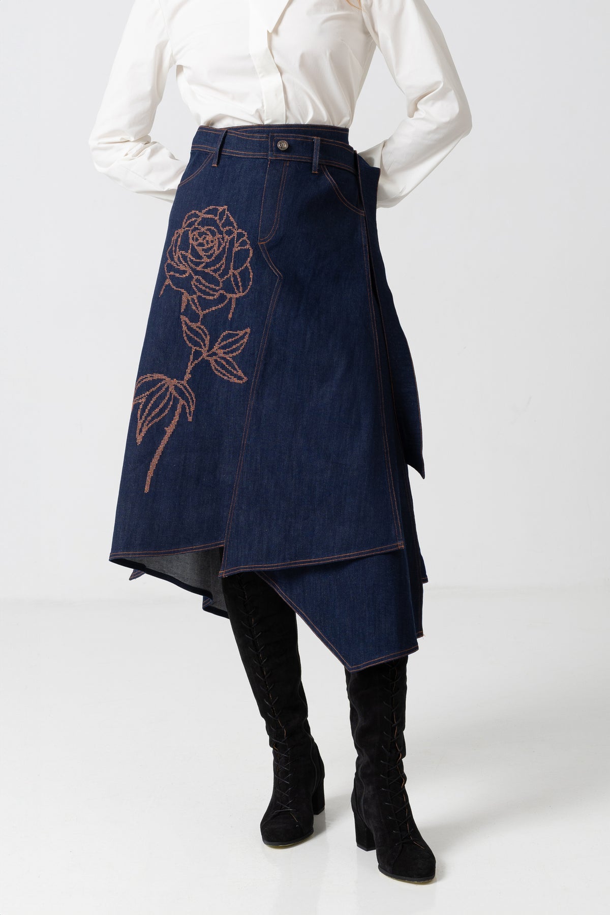 Midi white taffeta skirt