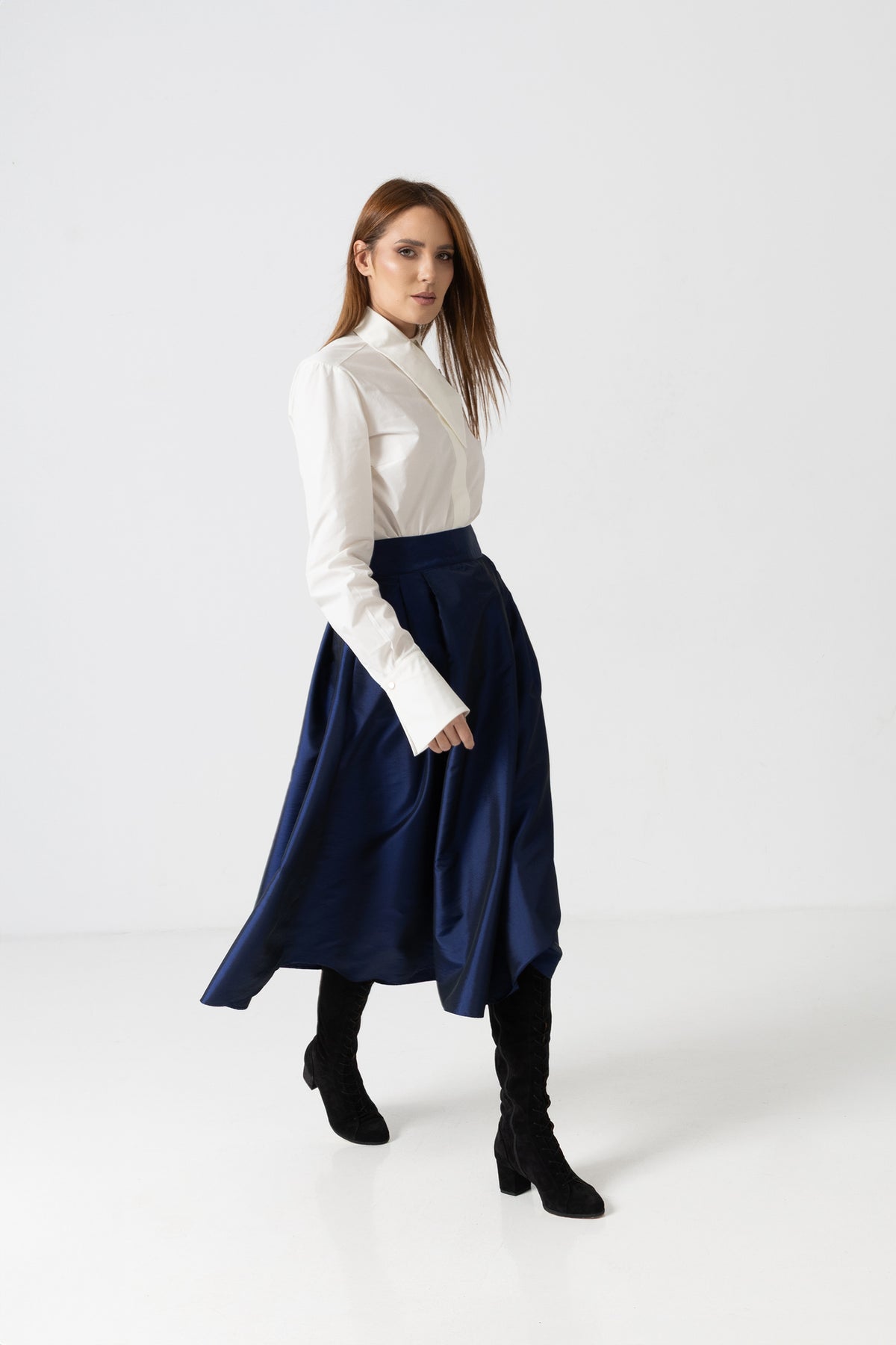 Midi white taffeta skirt