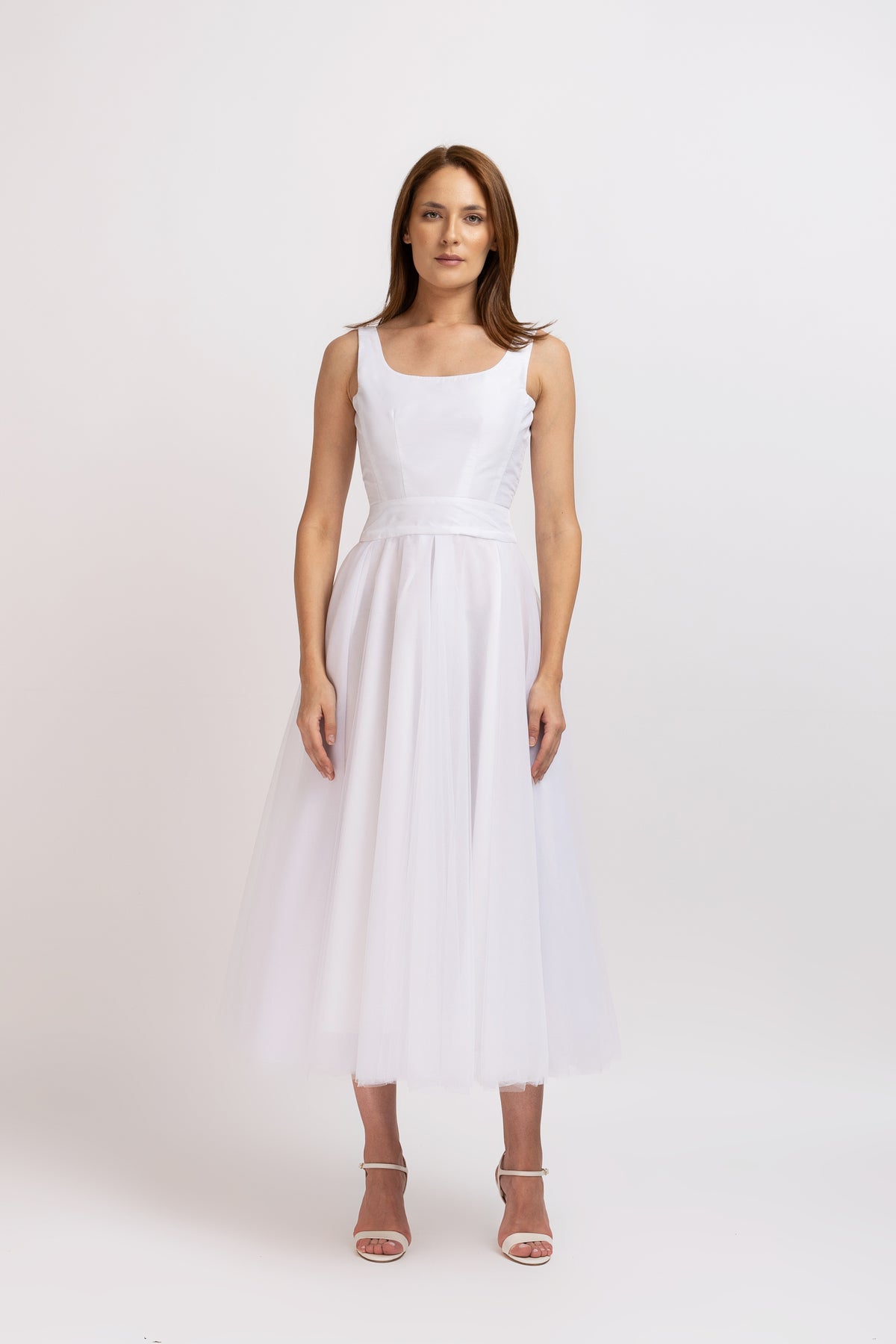 White midi dress in taffeta and tulle