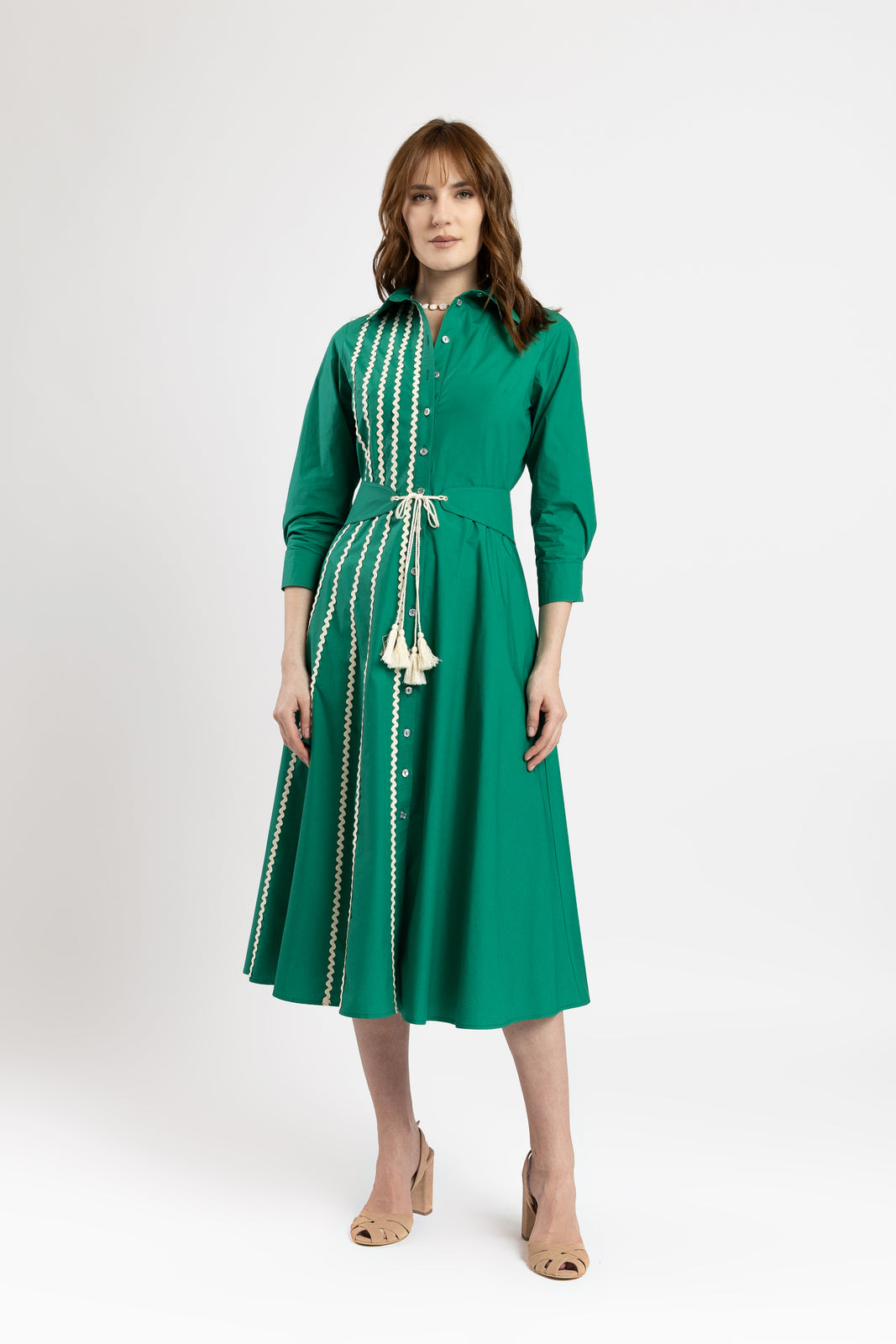 Incarca imaginea in galerie, Rochie camasa verde deschis cu aplicatii macrame