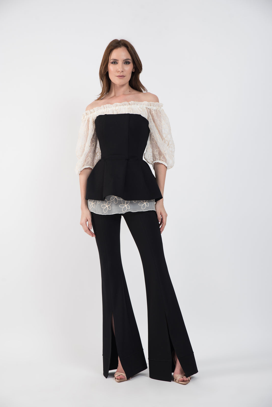Incarca imaginea in galerie, Corset negru din jerse cu volane in talie