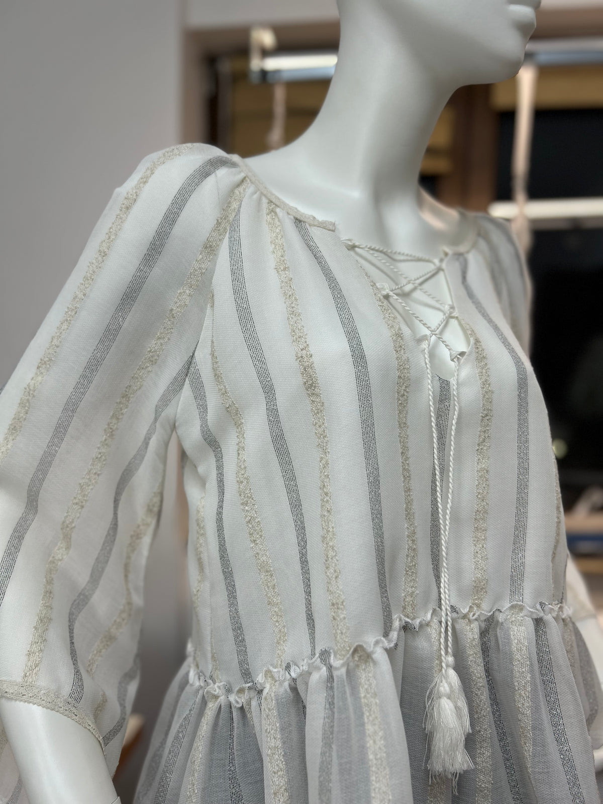 Incarca imaginea in galerie, Bluza tip ie din vascoza