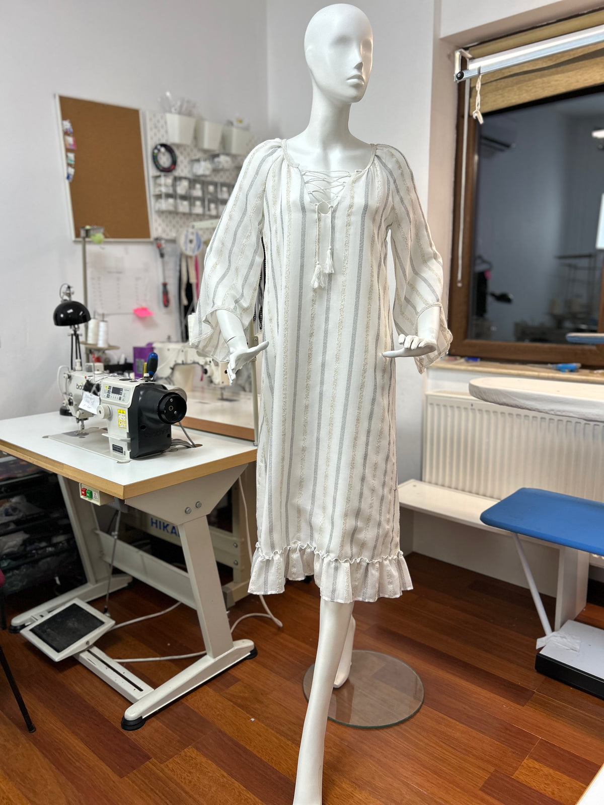 Incarca imaginea in galerie, Rochie tip ie din vascoza