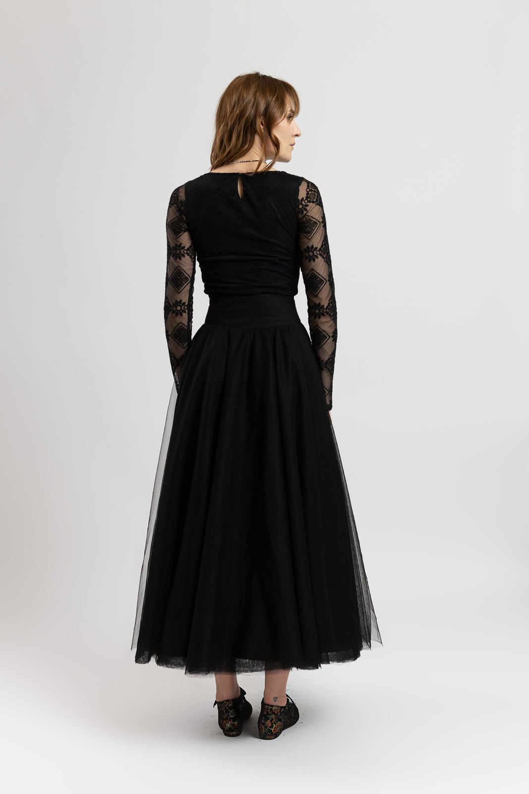 Incarca imaginea in galerie, Fusta midi din tulle negru