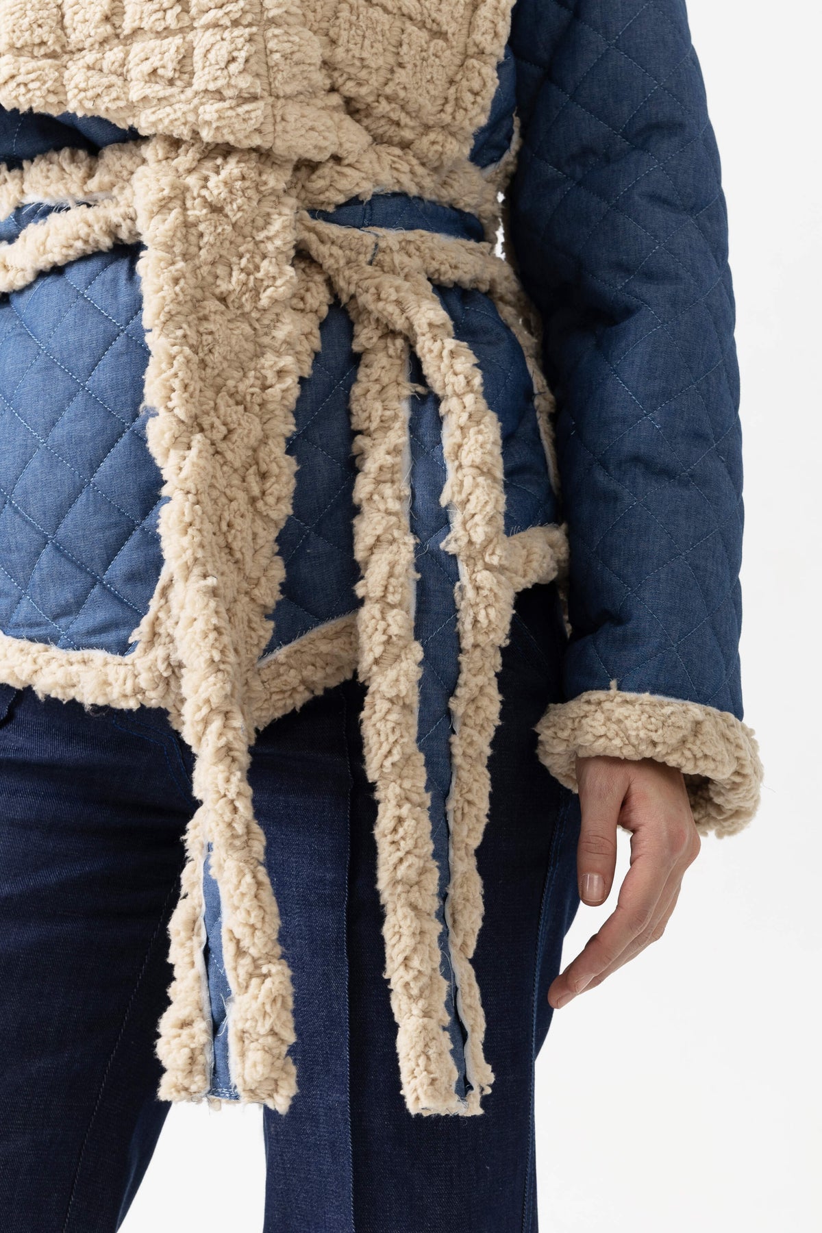Short skirt woven in a warp