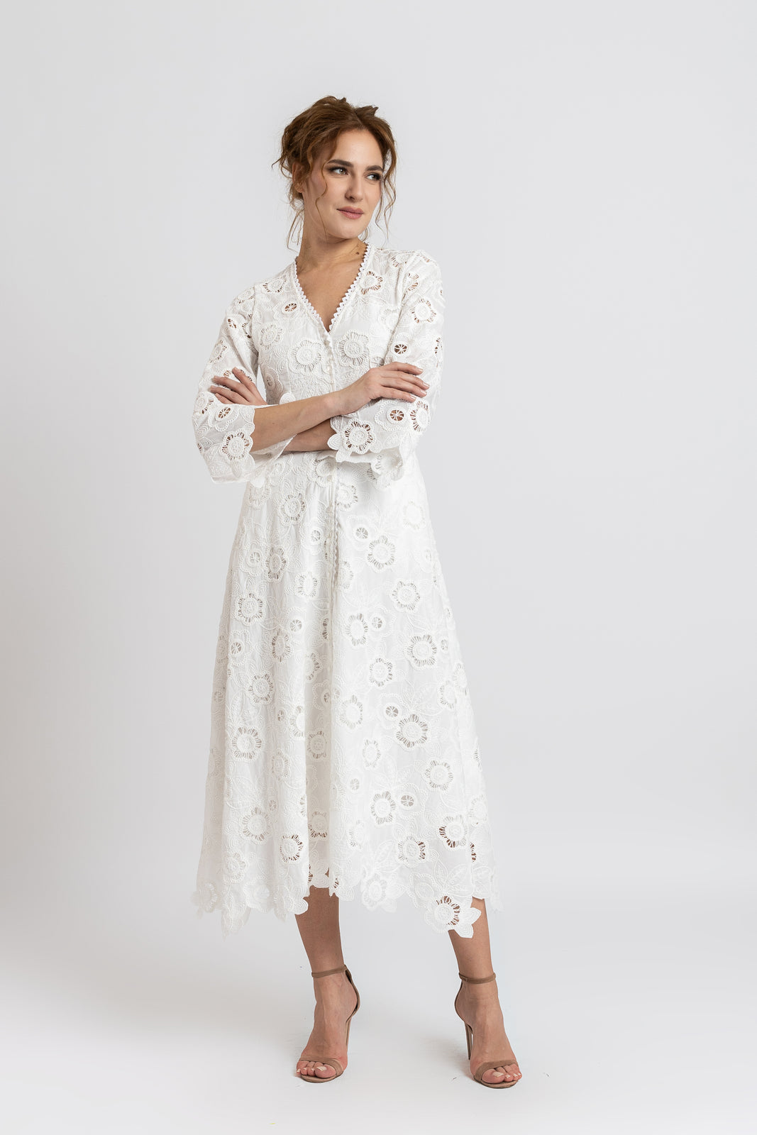Incarca imaginea in galerie, Rochie midi din bumbac cu broderie în relief