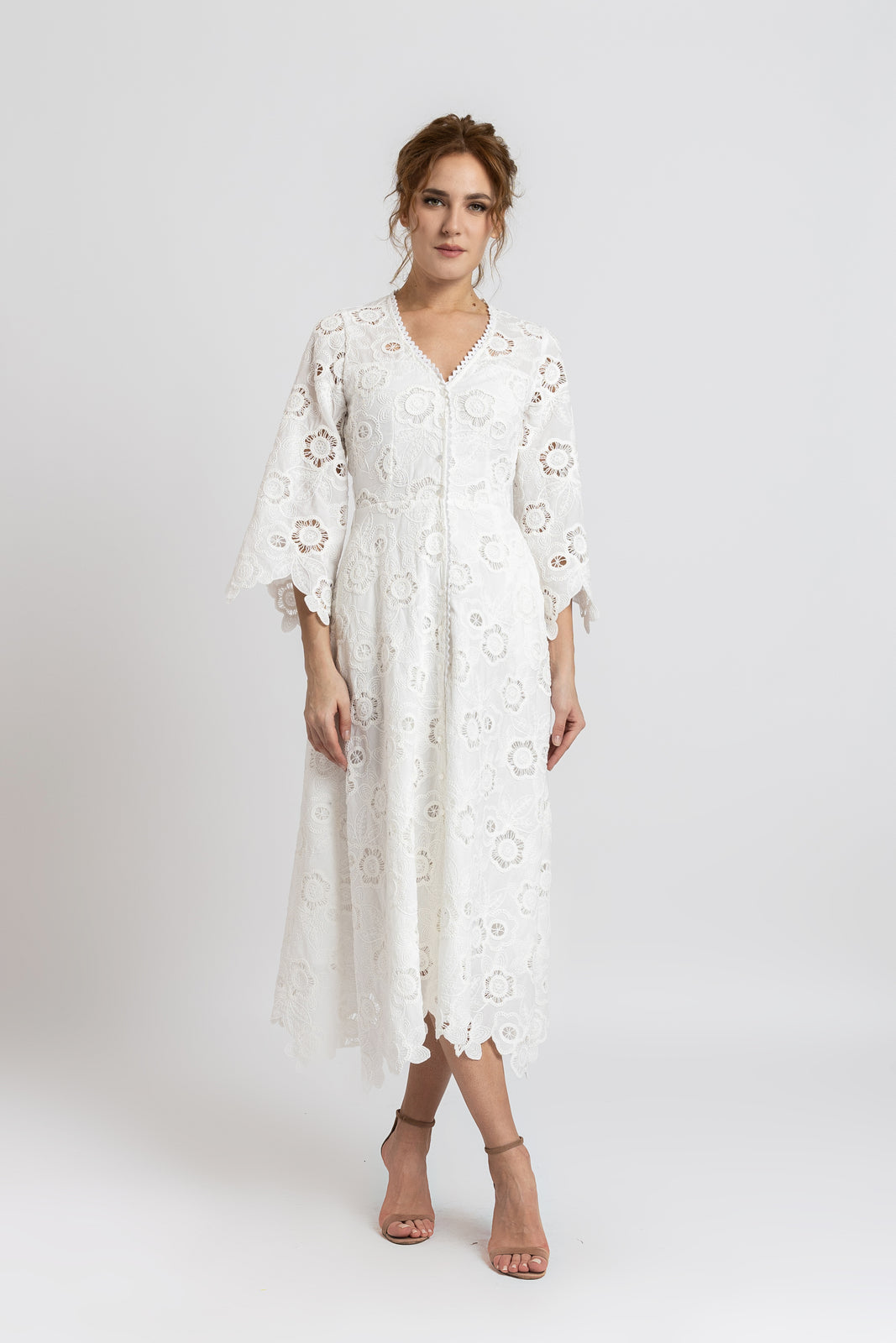 Incarca imaginea in galerie, Rochie midi din bumbac cu broderie în relief