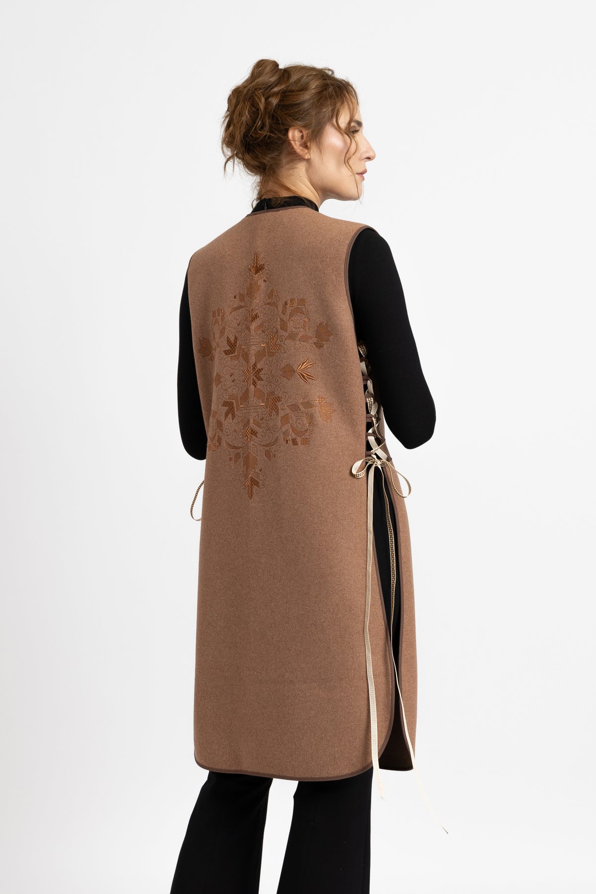 Camel wool midi vest with "Tree of Life" embroidery