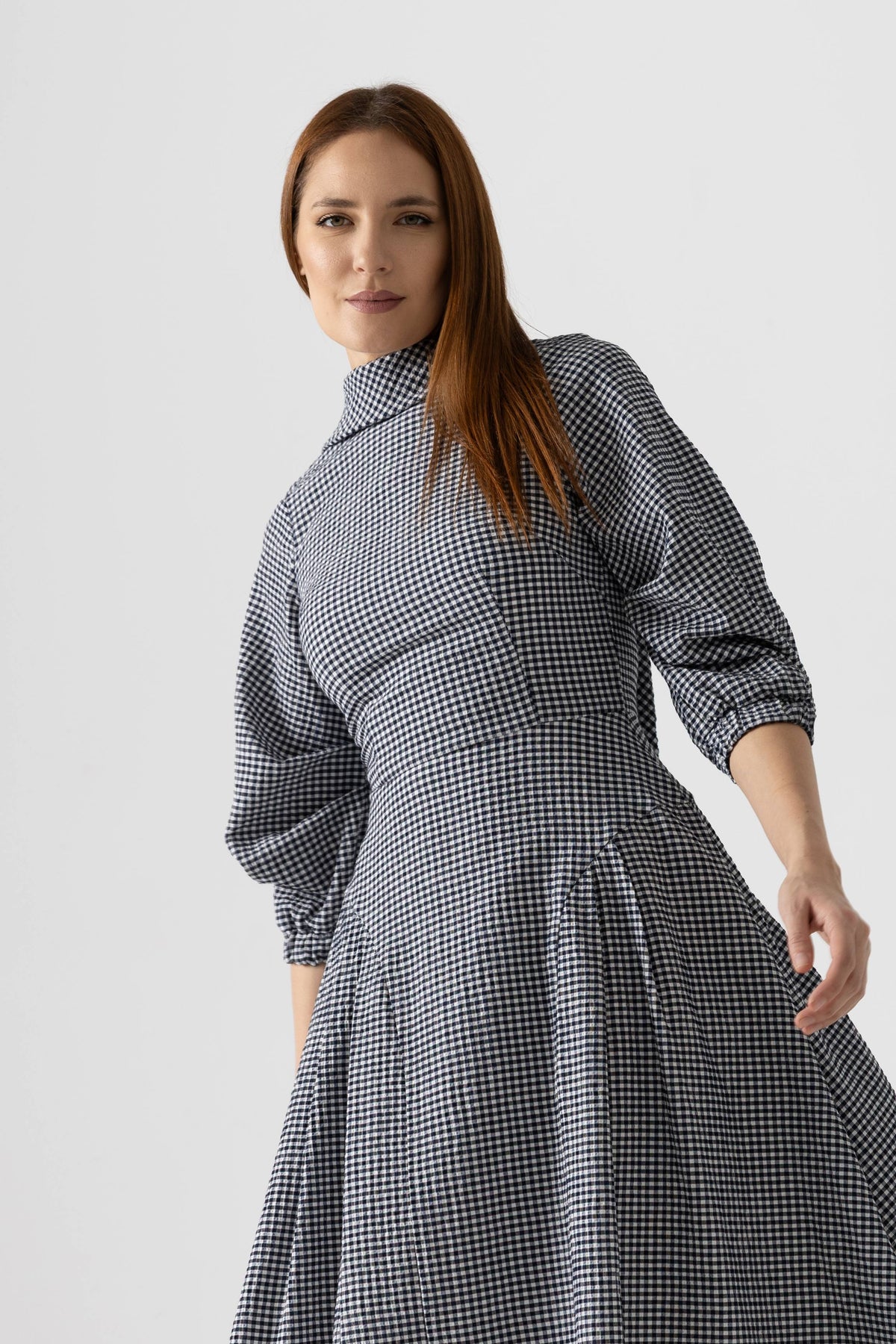 Midi white taffeta skirt