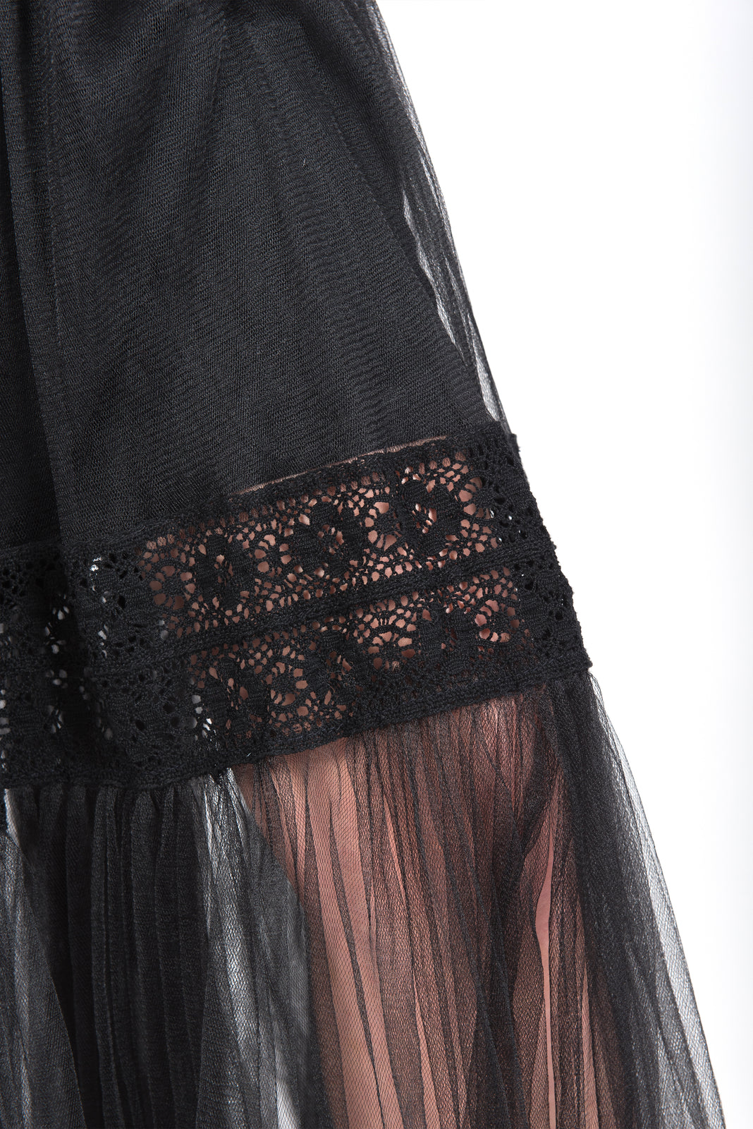 Incarca imaginea in galerie, Fusta tulle negru
