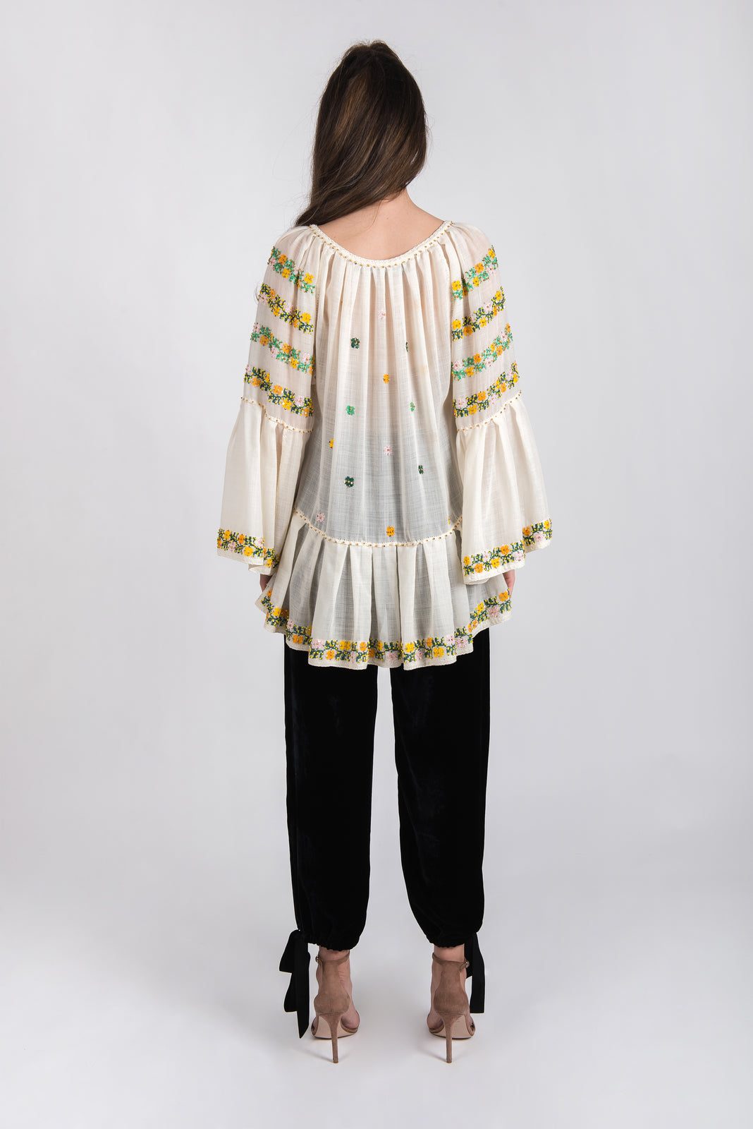 Incarca imaginea in galerie, Bluza tip ie cusuta manual pe lana merin