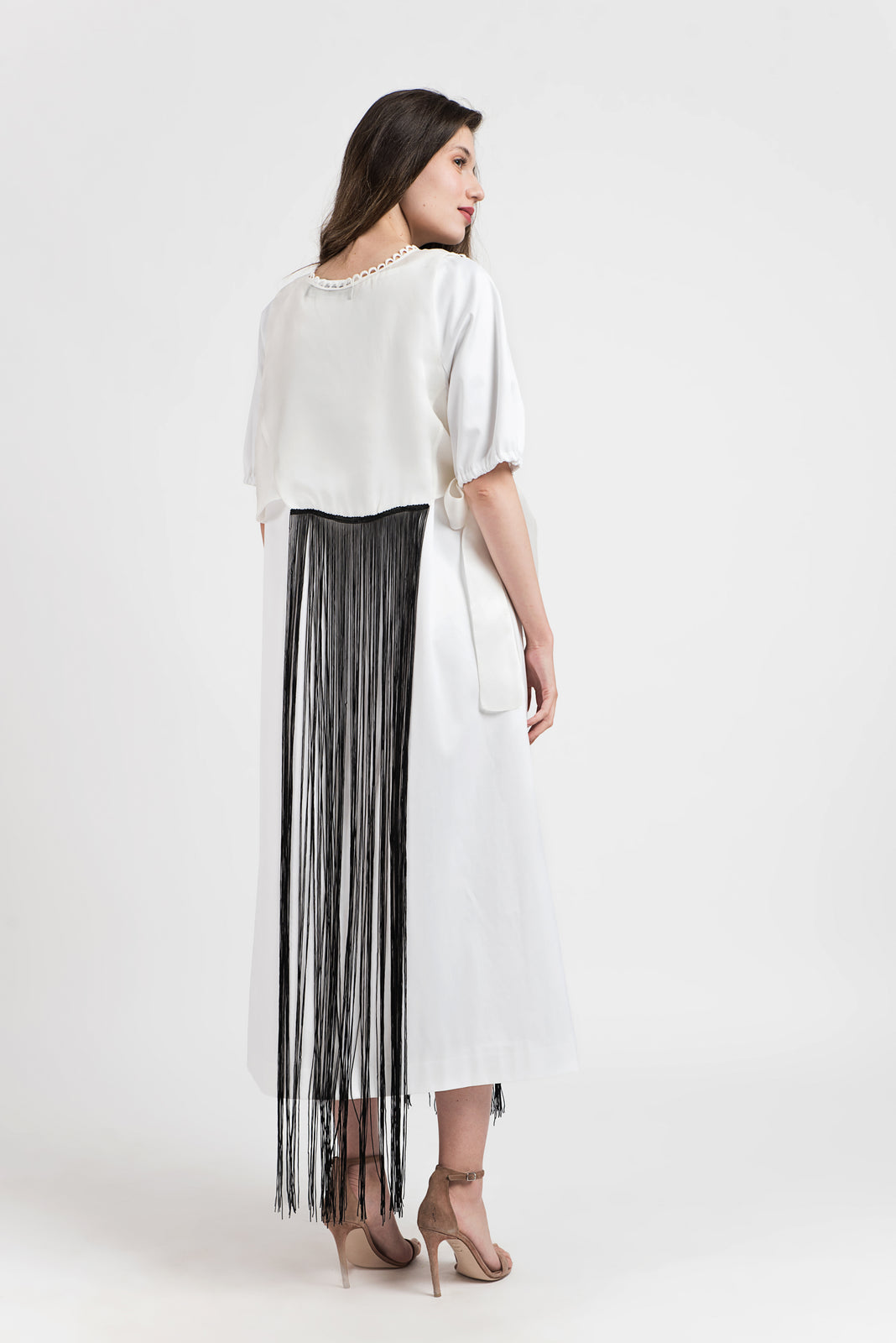 Incarca imaginea in galerie, Top cu broderie computerizata neagra