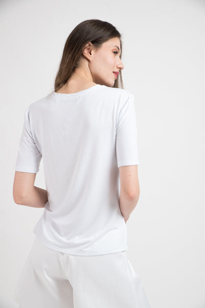 Incarca imaginea in galerie, Tricou clasic cu broderie proverb "Femeia buna face cat o coroana"