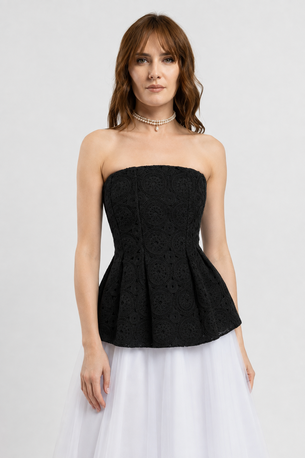 Incarca imaginea in galerie, Corset Negru din Broderie cu Croială Peplum