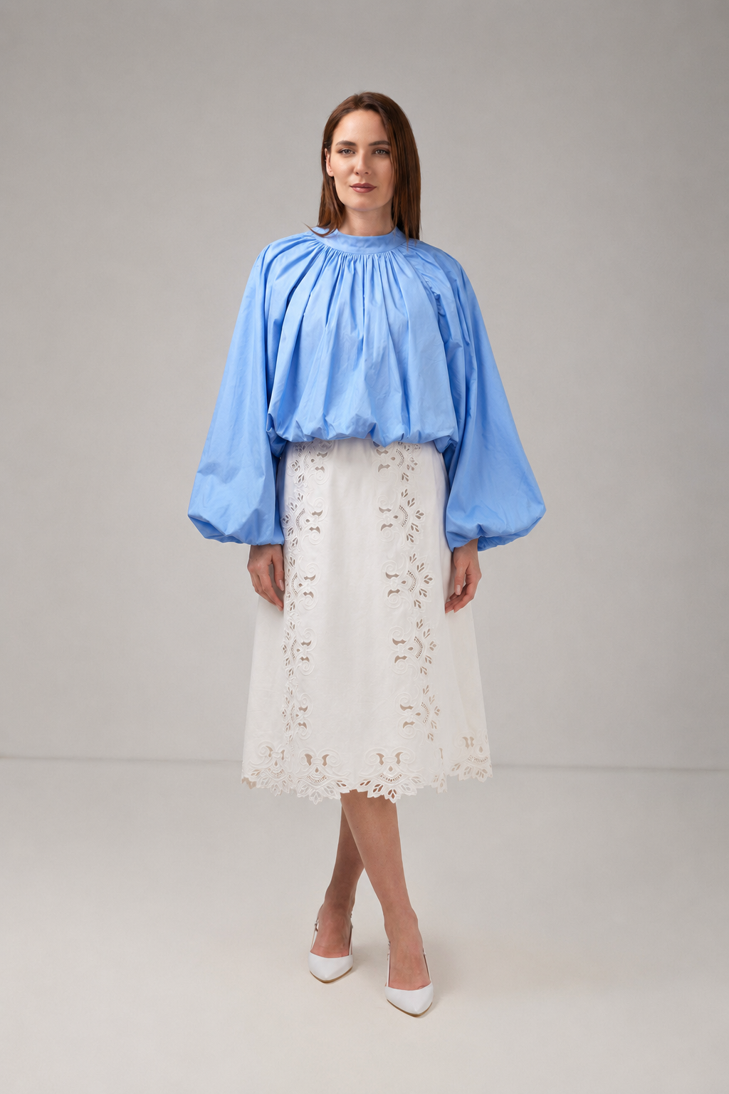Load image into Gallery viewer, Dark green cotton shirt dress with macrame applications