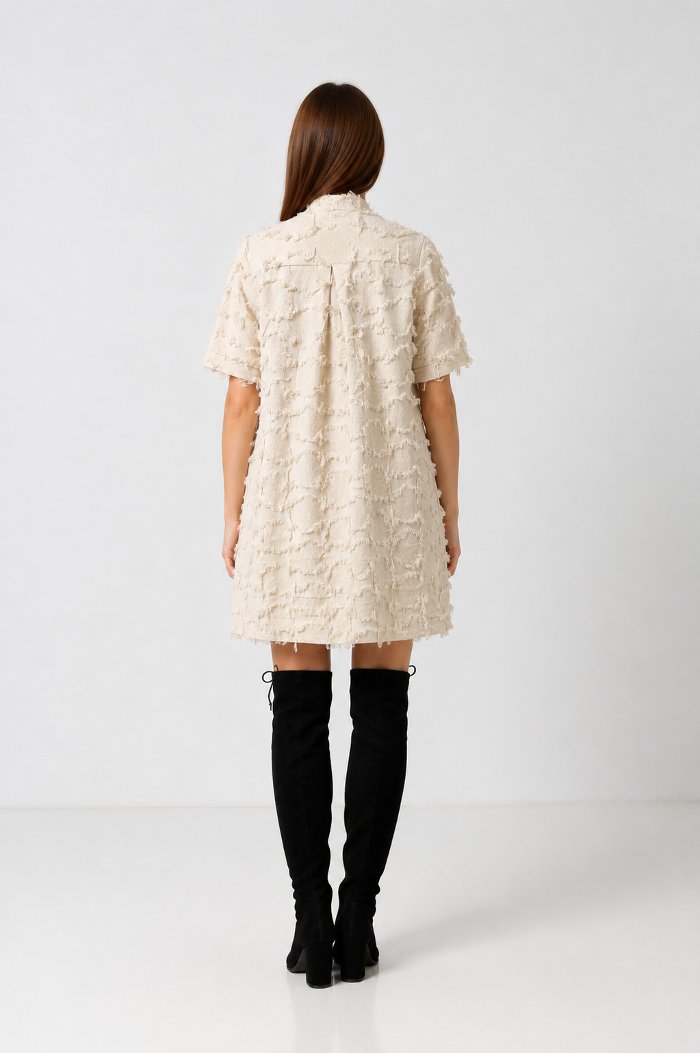 Load image into Gallery viewer, Dusty pink midi dress with cut-out shoulders