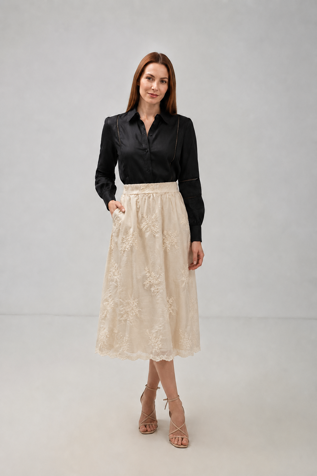 Yellow midi pleated skirt with elastic band