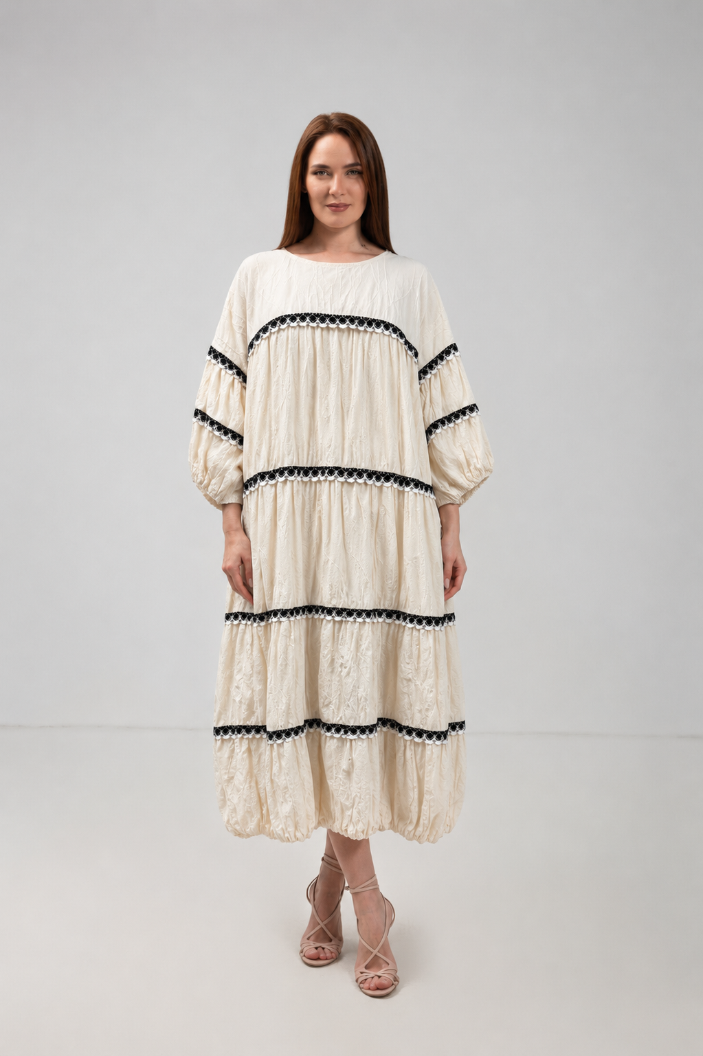 Load image into Gallery viewer, Dark green cotton shirt dress with macrame applications