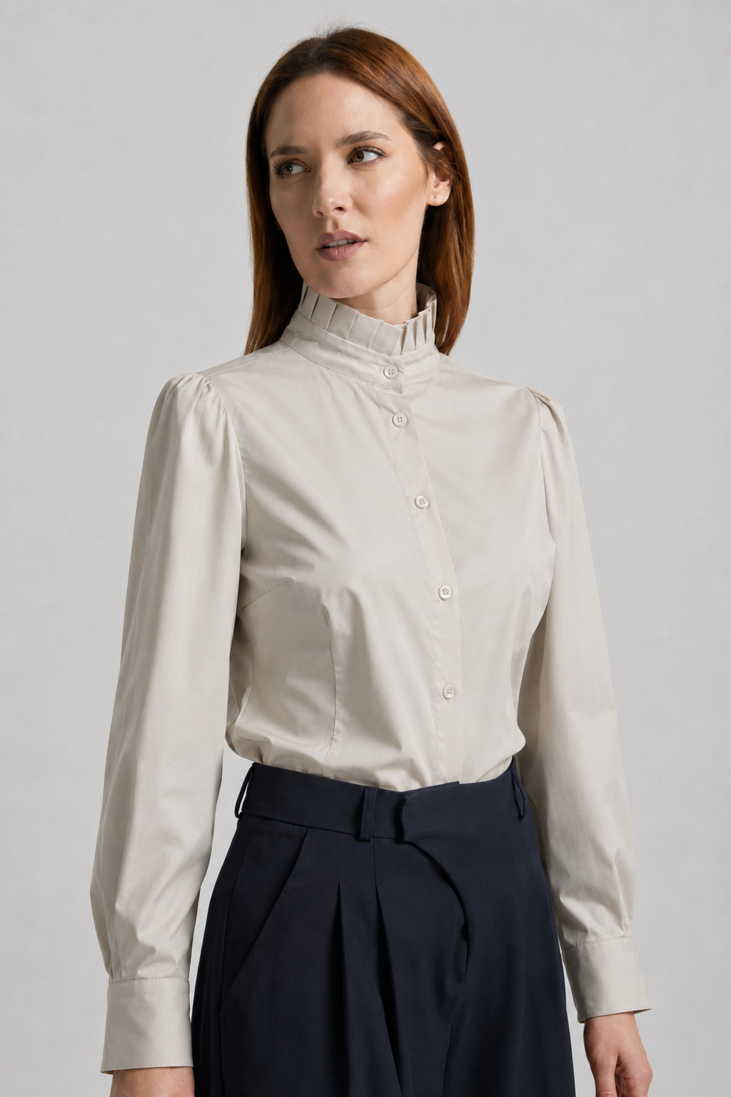 Load image into Gallery viewer, Dark green cotton shirt dress with macrame applications