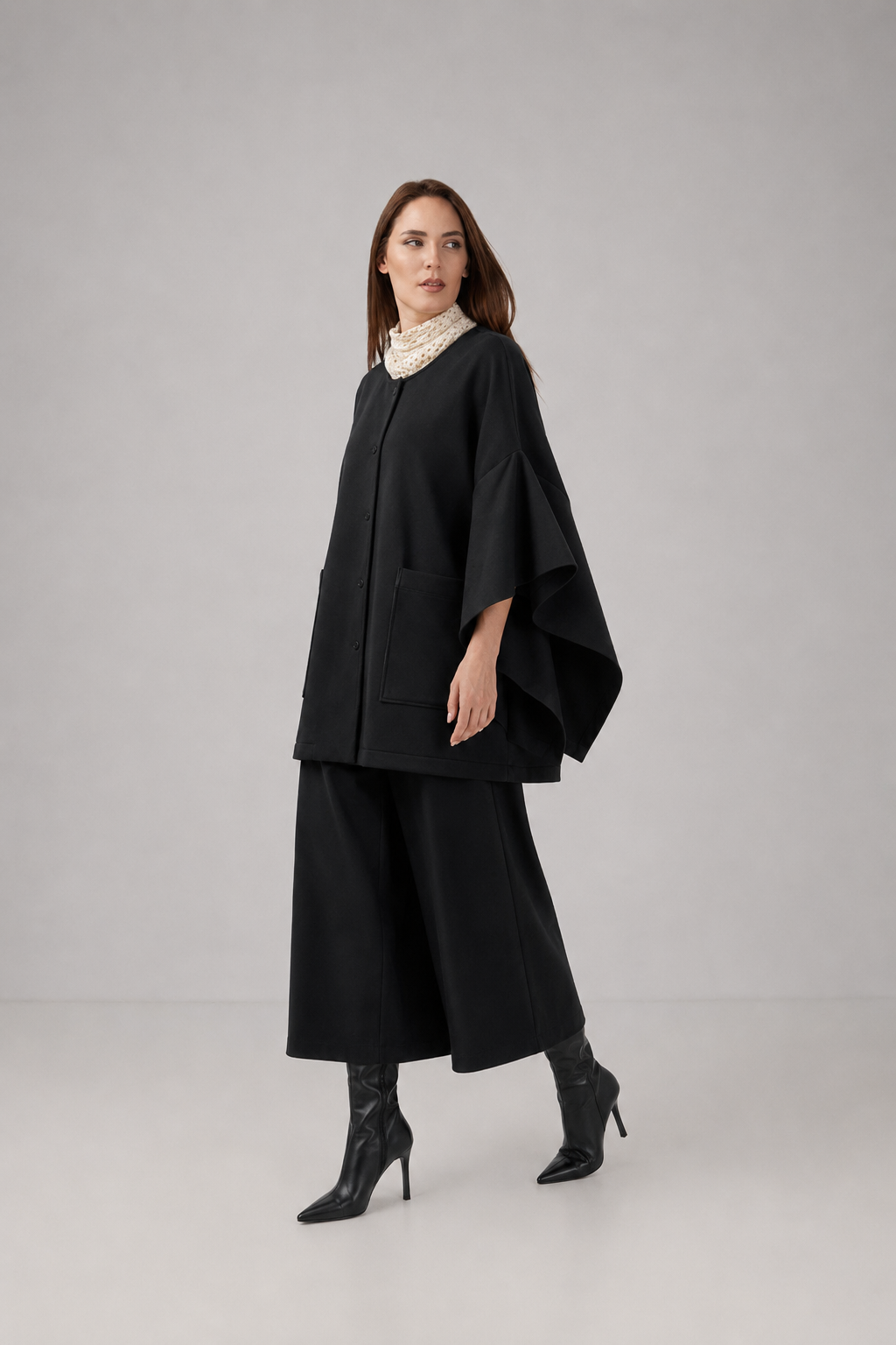 Load image into Gallery viewer, Midi dress in printed viscose and macrame appliqué