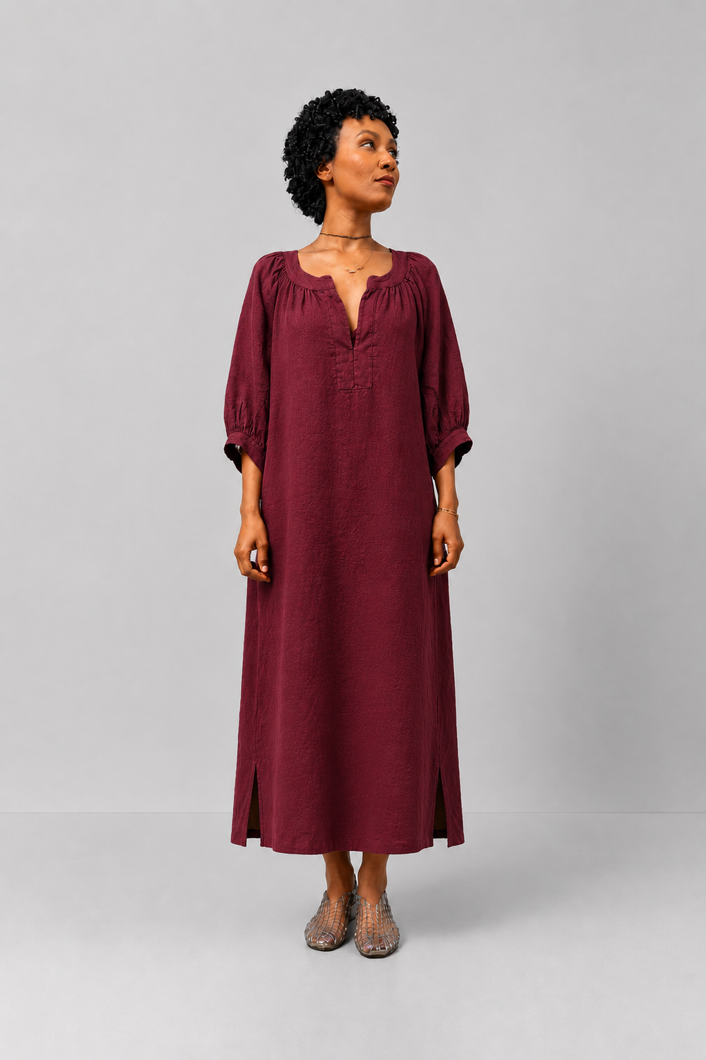 Incarca imaginea in galerie, Rochie oversized cu mâneci bufante și decolteu în V – Burgundy