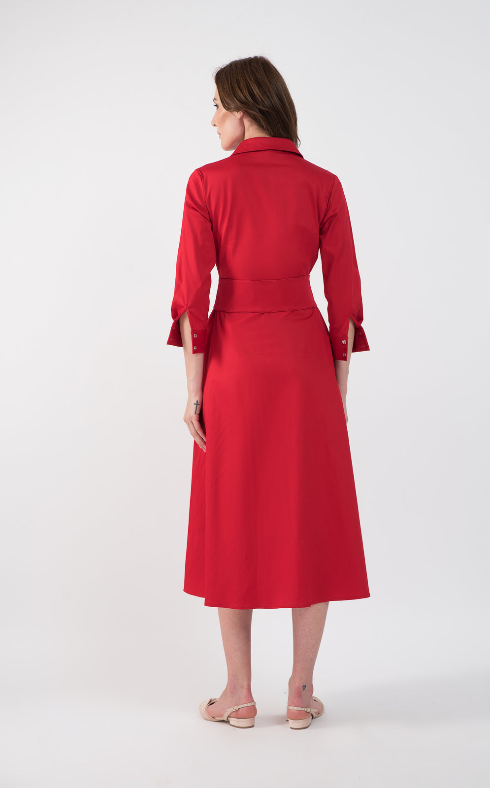 Load image into Gallery viewer, Dark red cotton shirt dress with macrame applications