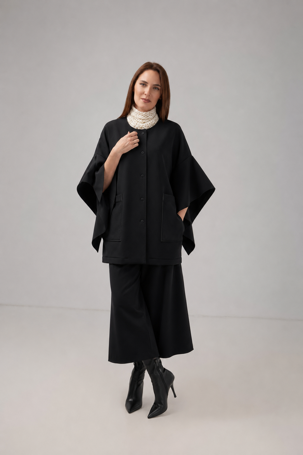 Load image into Gallery viewer, Midi dress in printed viscose and macrame appliqué