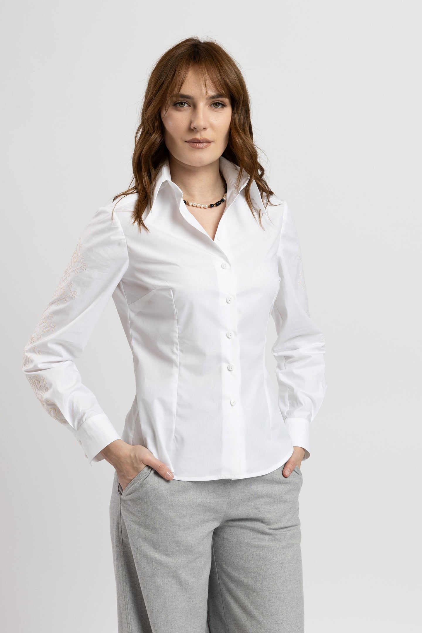Cream computerized embroidery fitted shirt