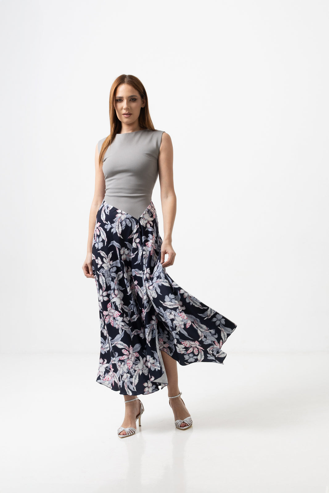 Load image into Gallery viewer, Dusty pink midi dress with cut-out shoulders