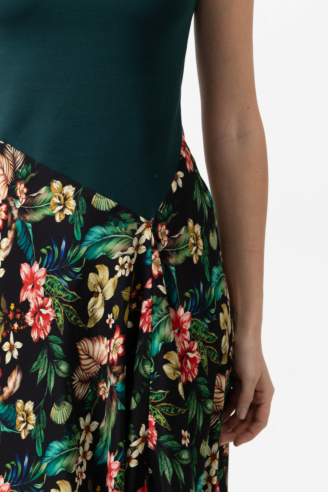 Load image into Gallery viewer, Dusty pink midi dress with cut-out shoulders