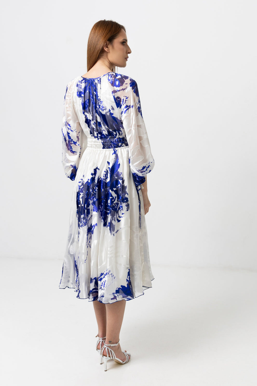 Load image into Gallery viewer, Dusty pink midi dress with cut-out shoulders