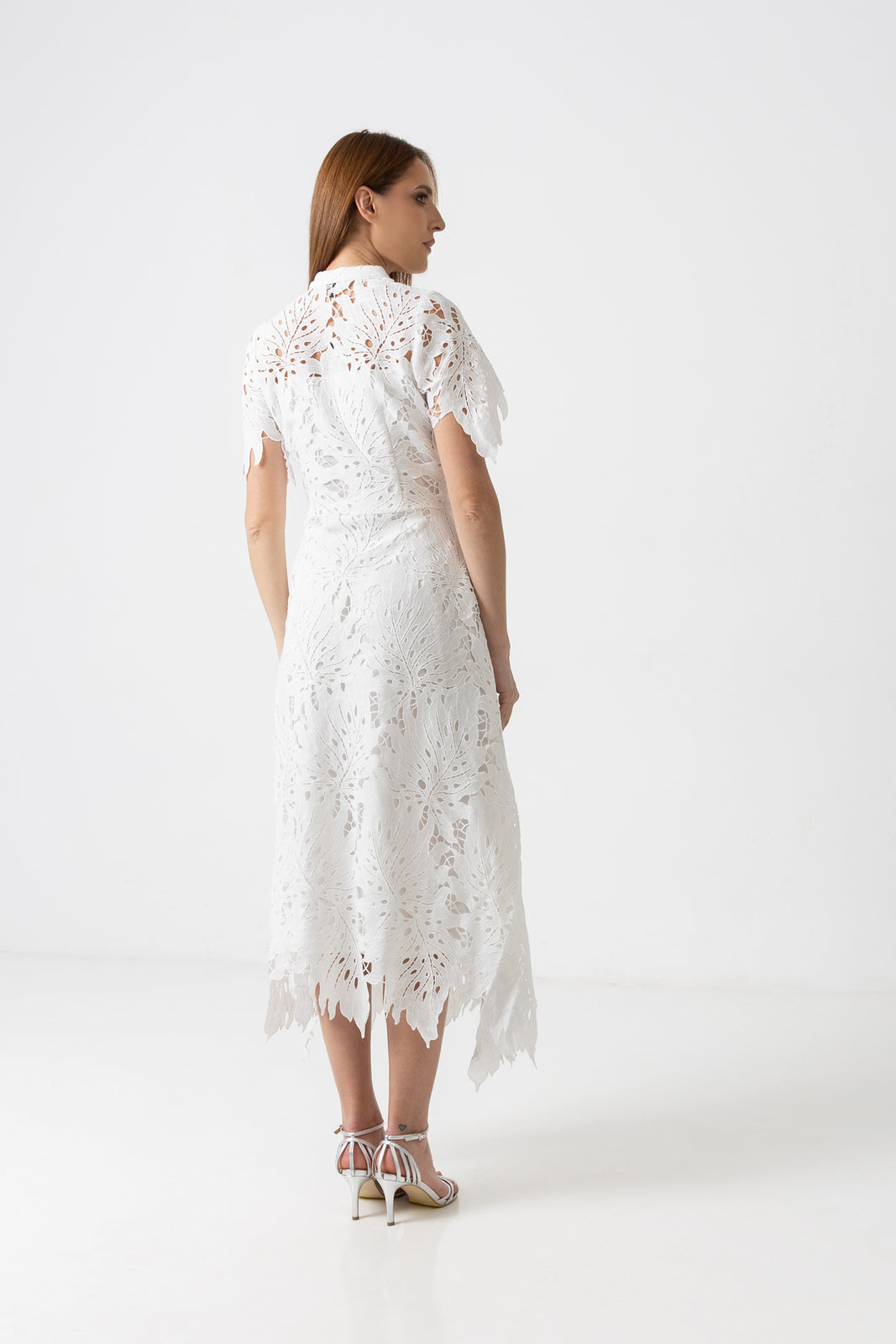 Load image into Gallery viewer, Dusty pink midi dress with cut-out shoulders