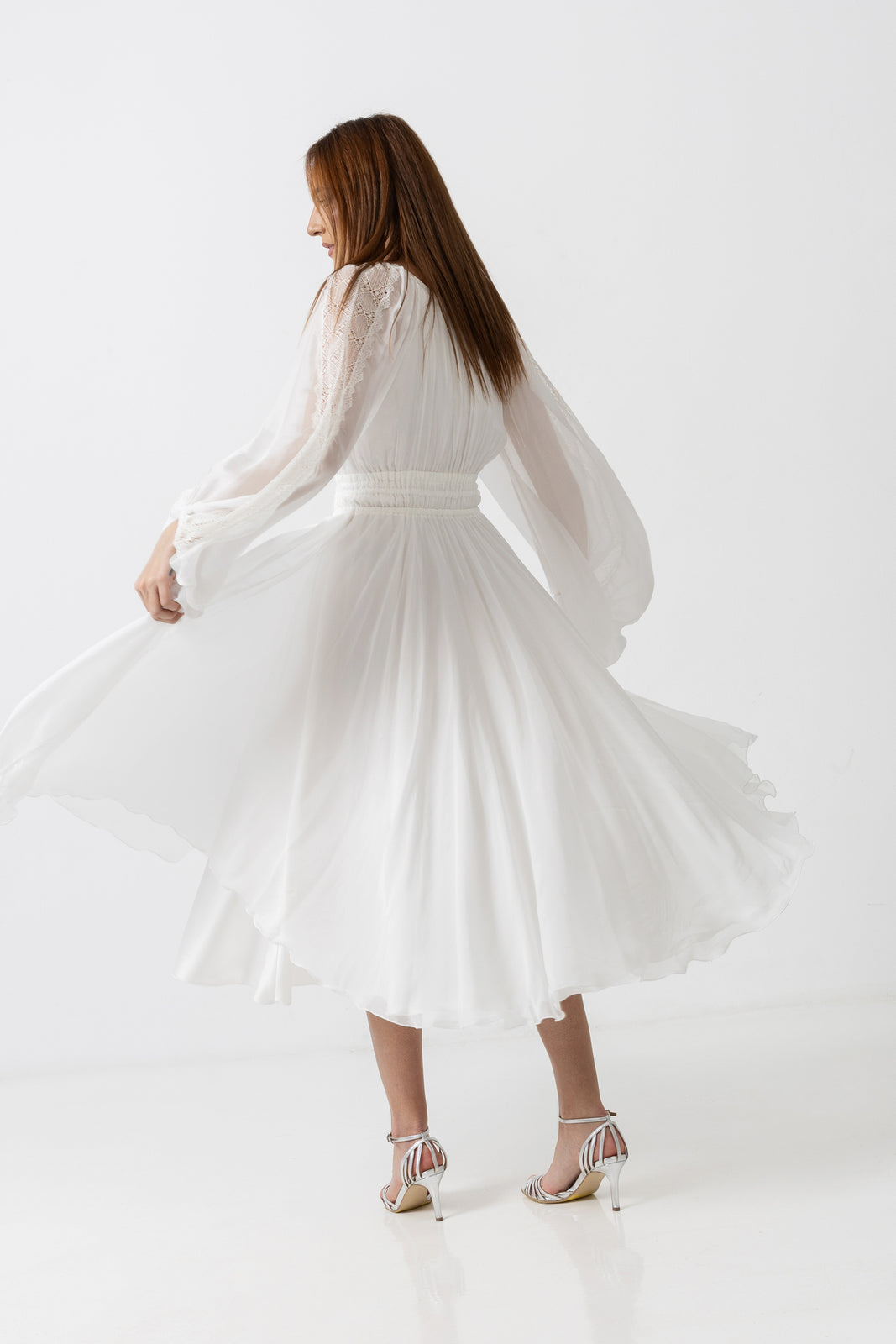 Load image into Gallery viewer, Dusty pink midi dress with cut-out shoulders