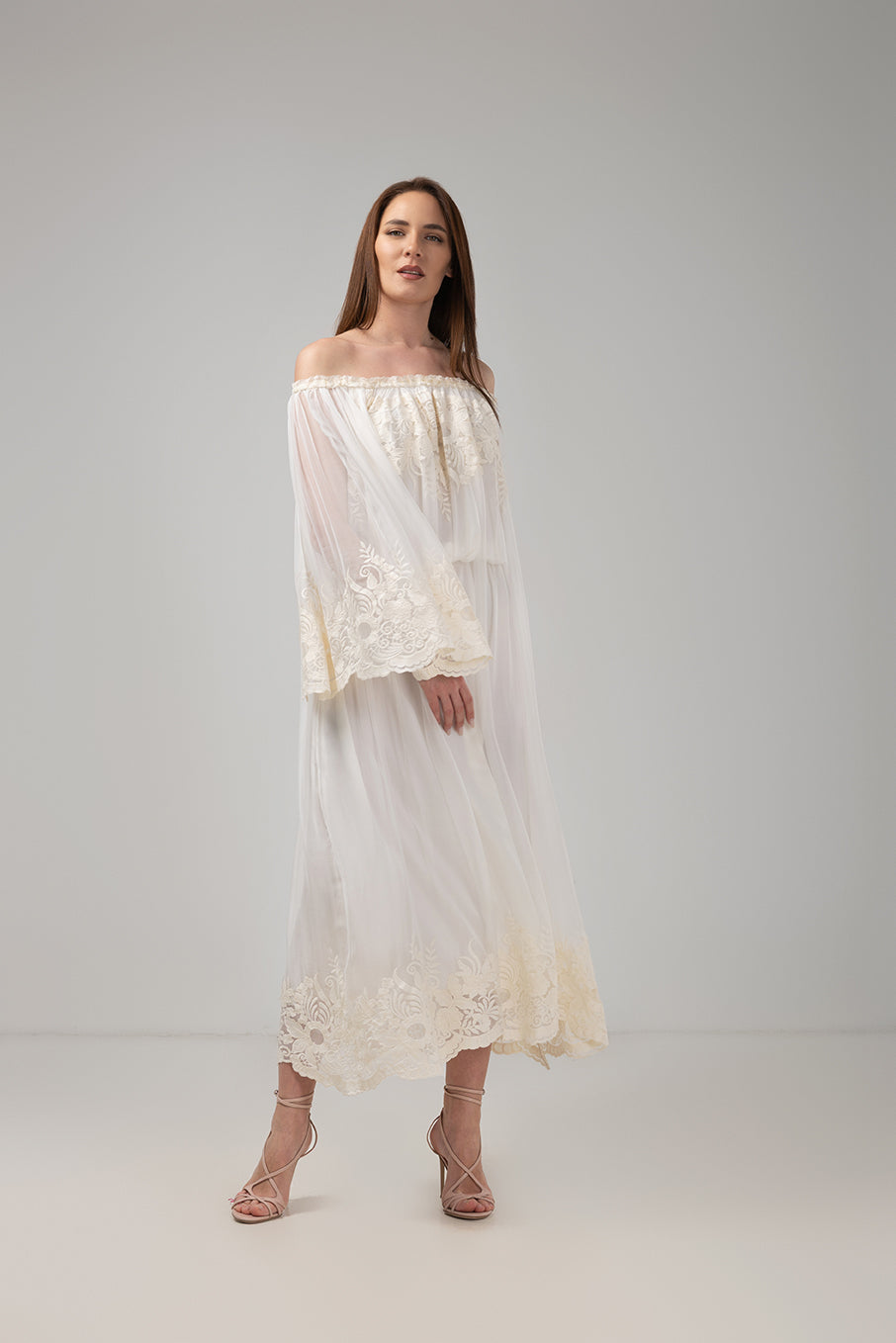 Load image into Gallery viewer, Midi white taffeta skirt