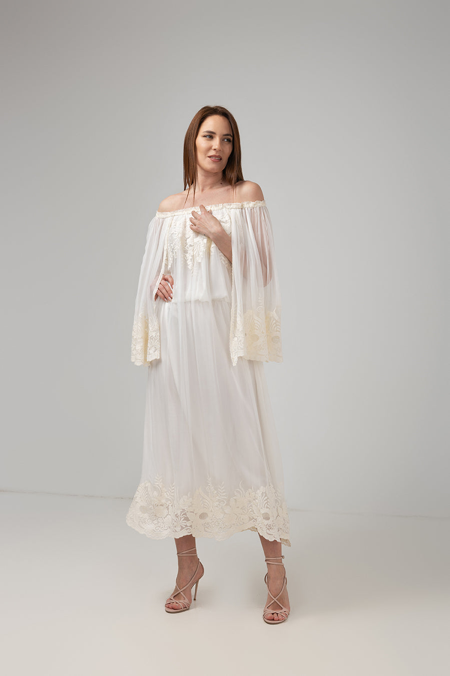 Load image into Gallery viewer, Midi white taffeta skirt
