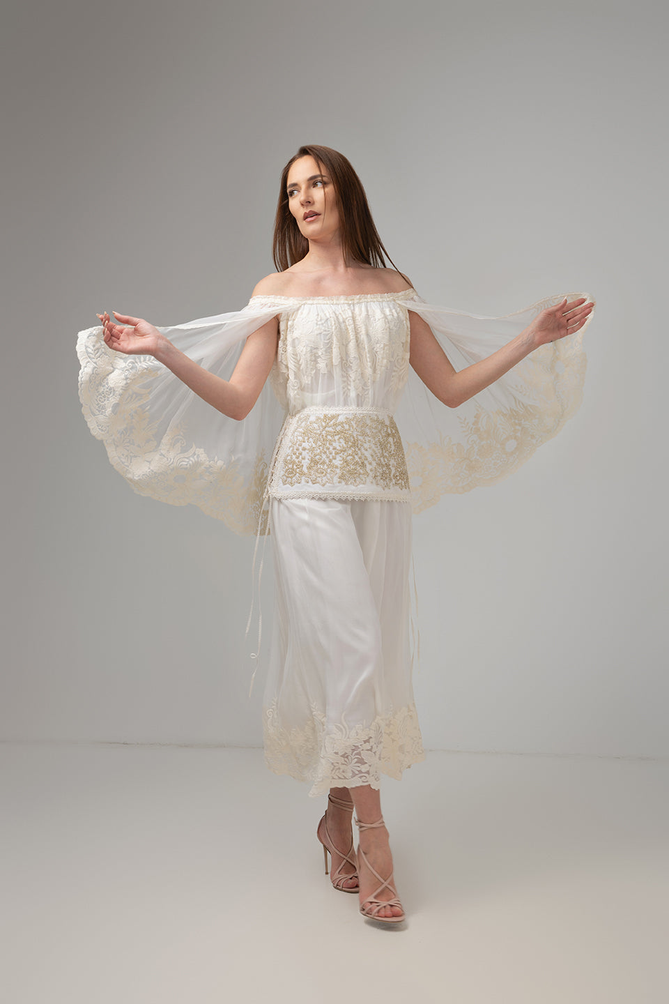 Load image into Gallery viewer, Midi white taffeta skirt