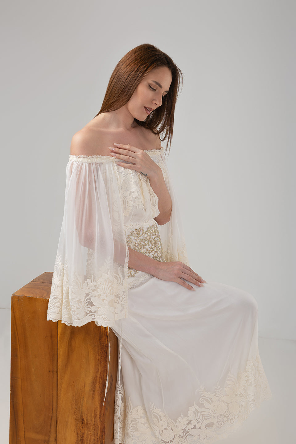 Load image into Gallery viewer, Midi white taffeta skirt