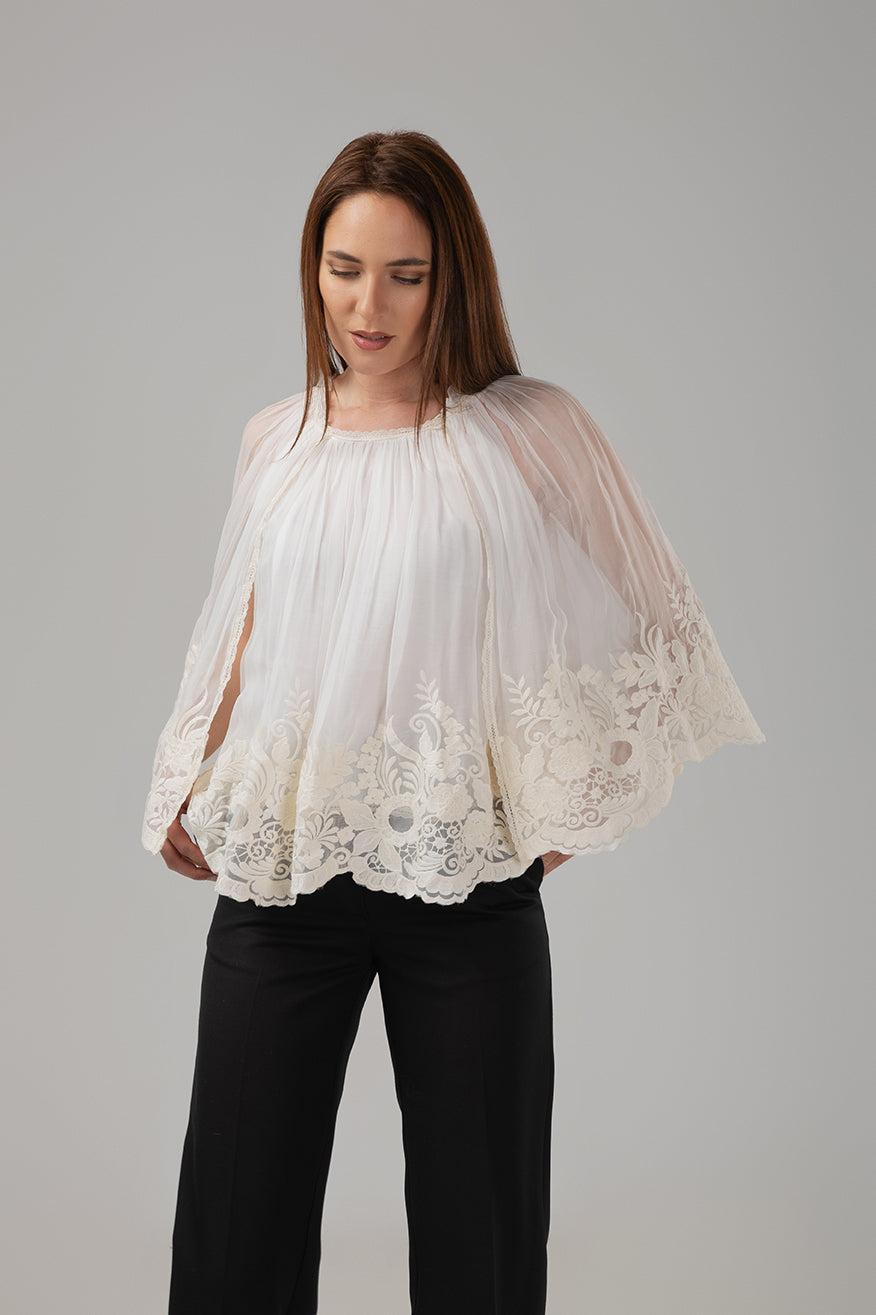 Incarca imaginea in galerie, Bluză ivoar din mătase naturală cu broderie florală și croială vaporoasă