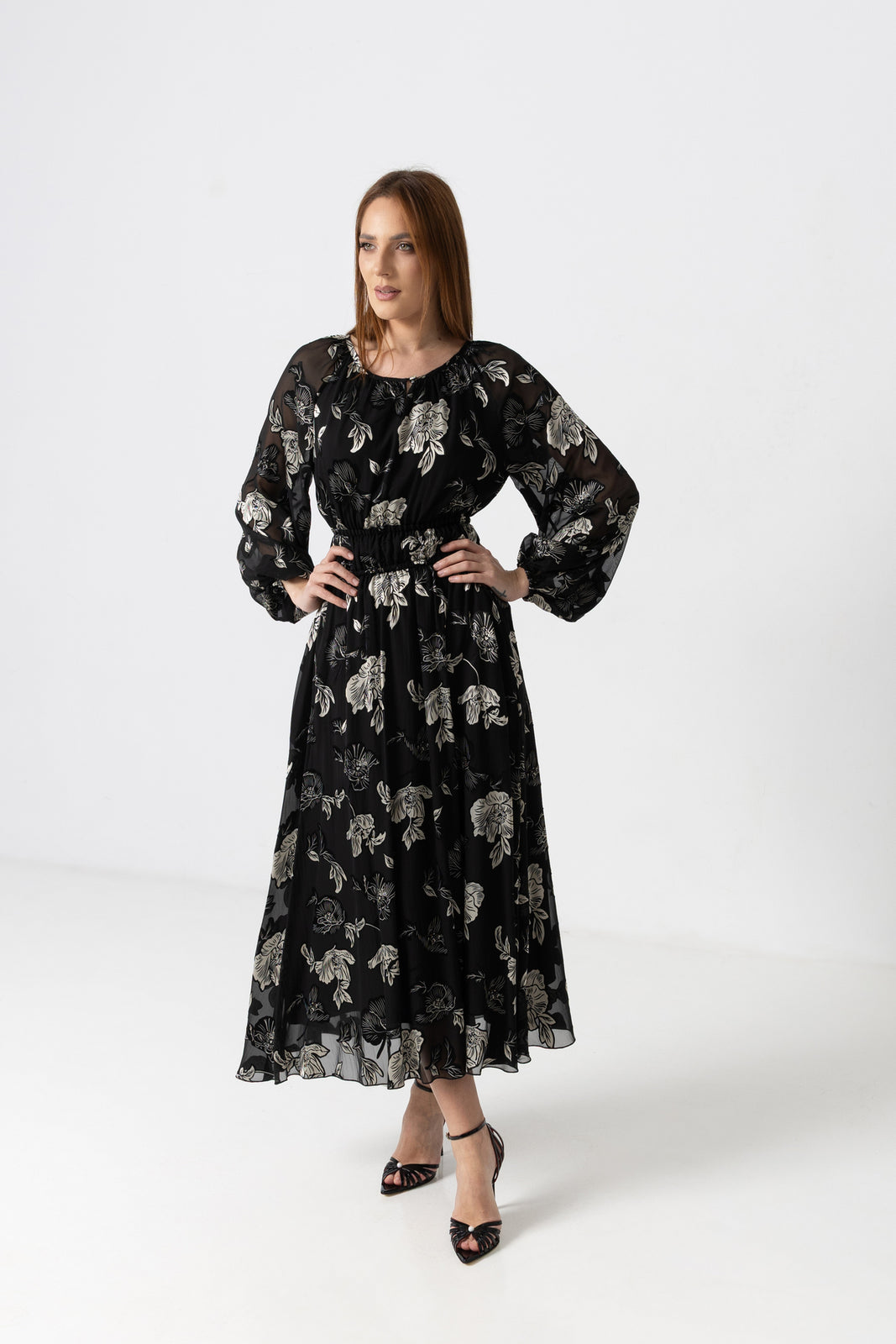 Load image into Gallery viewer, Dusty pink midi dress with cut-out shoulders