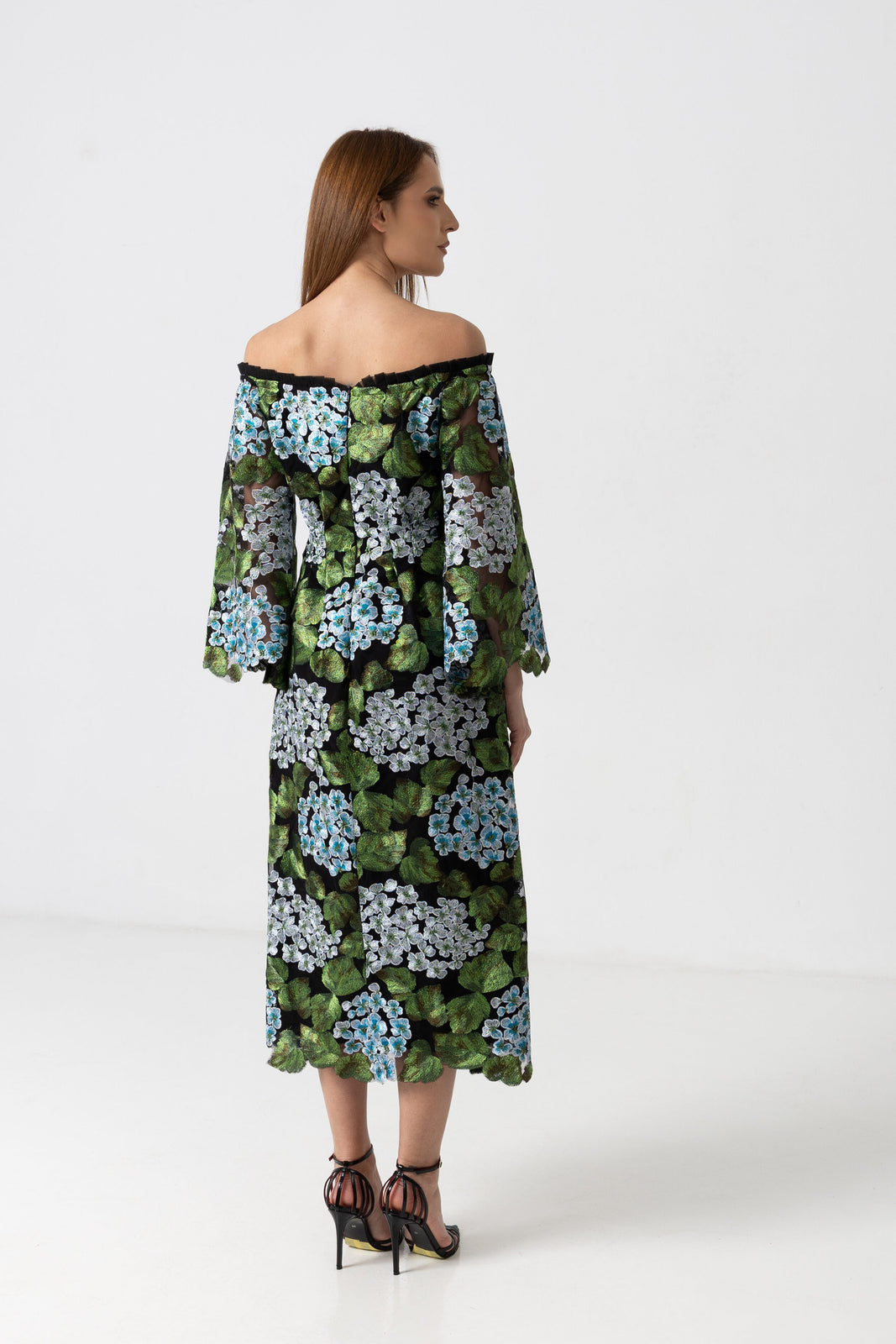 Load image into Gallery viewer, Dusty pink midi dress with cut-out shoulders