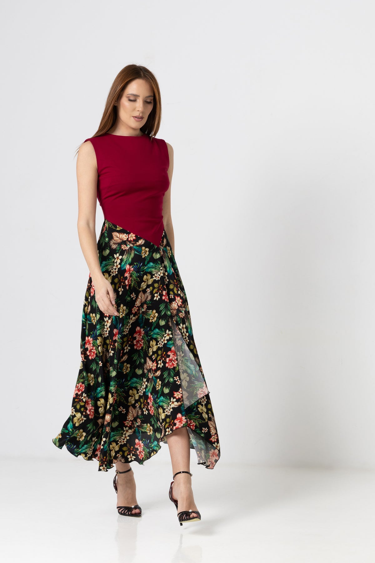 Rochie elegantă midi cu bust din jerse roșu și fustă din mătase florală