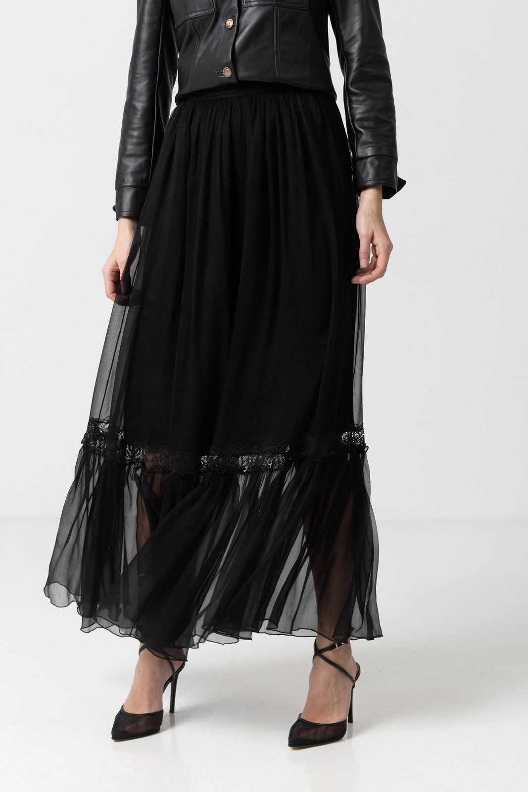 Load image into Gallery viewer, Midi white taffeta skirt