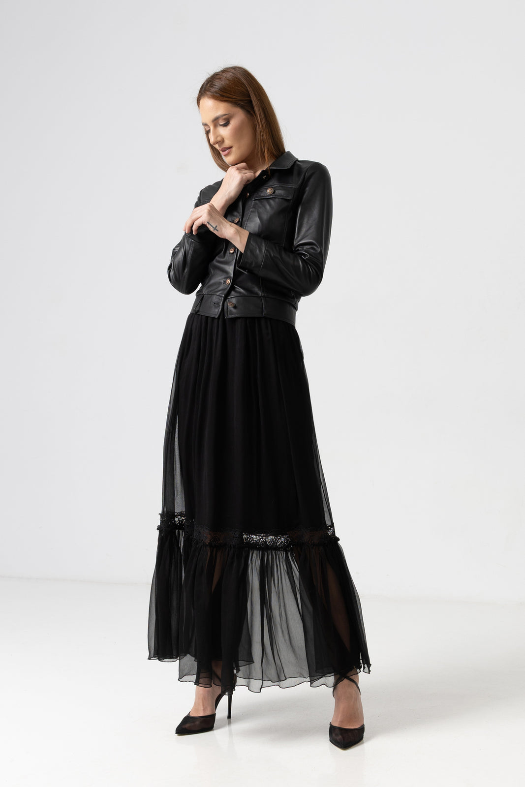 Load image into Gallery viewer, Midi white taffeta skirt