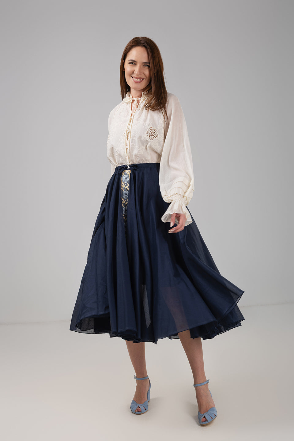 Load image into Gallery viewer, Yellow midi pleated skirt with elastic band