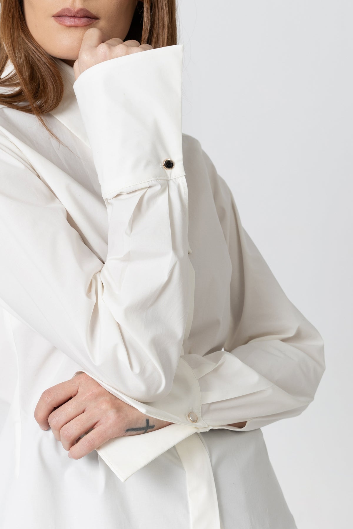 Organza shirt with ivory natural silk and floral embroidery