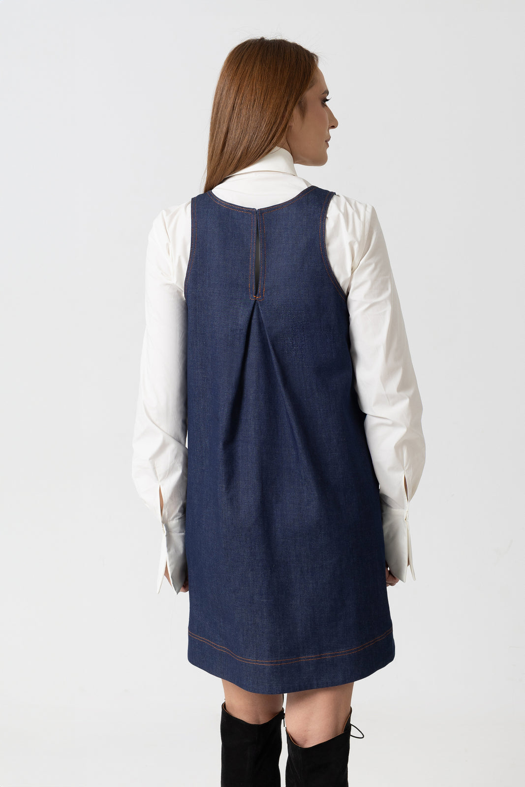 Load image into Gallery viewer, Dusty pink midi dress with cut-out shoulders