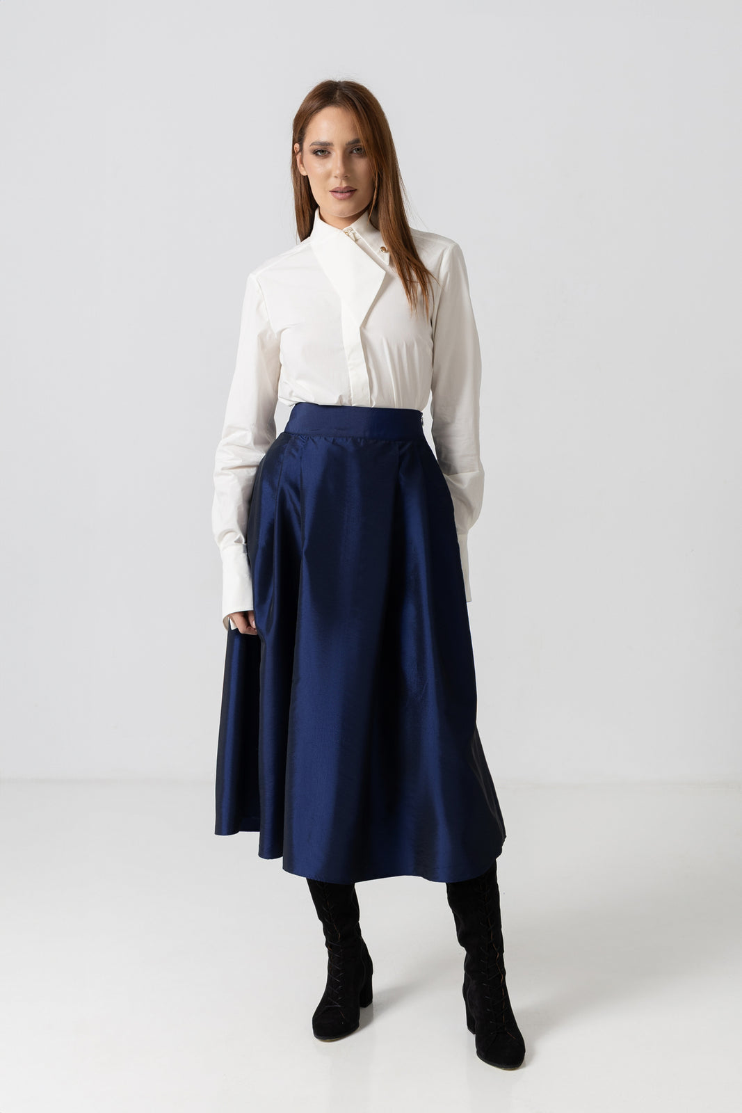 Load image into Gallery viewer, Midi white taffeta skirt