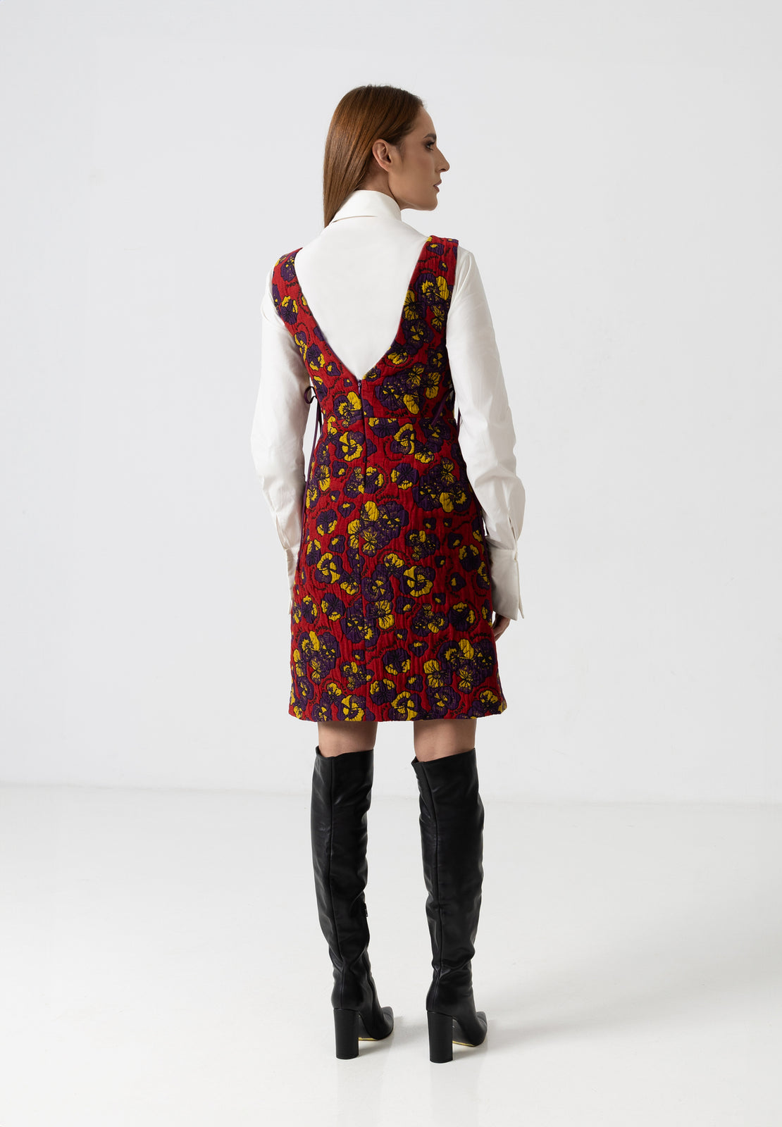 Load image into Gallery viewer, Dusty pink midi dress with cut-out shoulders