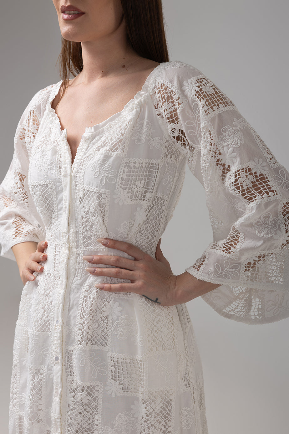 Load image into Gallery viewer, Denim off-shoulder midi dress with broken embroidery